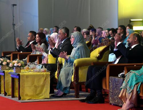 PTJ12_05102019_AGONG_BN201910033207