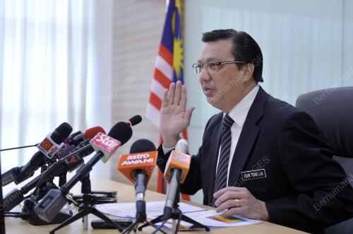 PTJ12_06082015_LIOW_MH370