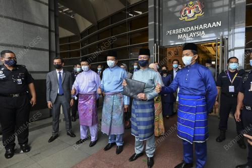 TENGKU DATUK SERI ZAFRUL ABDUL AZIZ