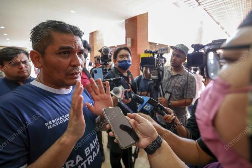 DATUK DR RADZI JIDIN