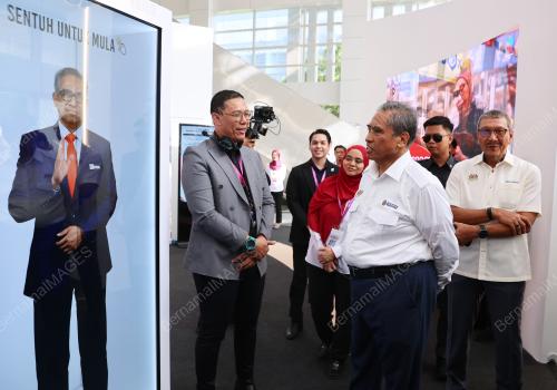 TAN SRI SHAMSUL AZRI ABU BAKAR