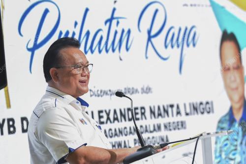 DATUK SERI ALEXANDER NANTA LINGGI