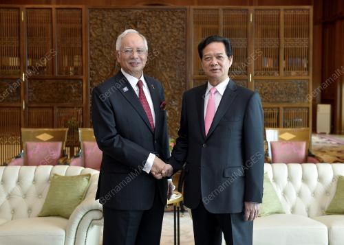 PTJ12_07082015_MAS_VIET