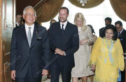MOHD NAJIB TUN ABDUL RAZAK