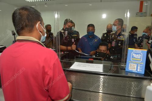 DATUK SERI ISMAIL MOHAMED SAID