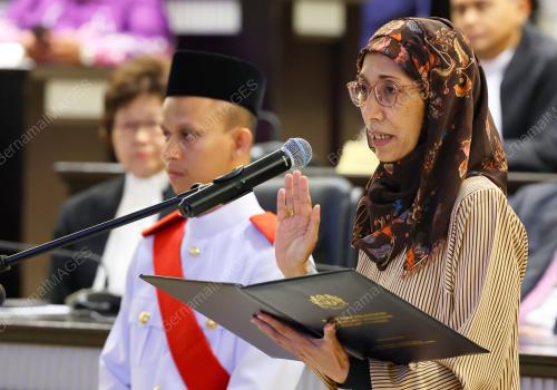 DATUK RAJA ROZELA RAJA TORAN