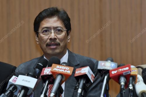 DATUK SERI AZAM BAKI