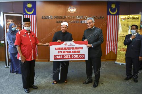 DATUK SERI MOHD REDZUAN MD YUSOF