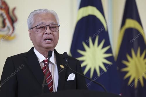 DATUK SERI ISMAIL SABRI YAAKOB