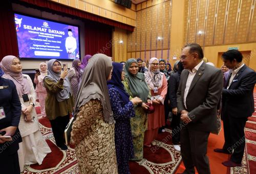 DATUK SERI ANWAR IBRAHIM