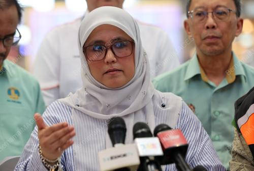 DATUK MAS ERMIEYATI SAMSUDIN