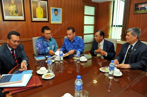 PTJ12_12022015_ASEAN