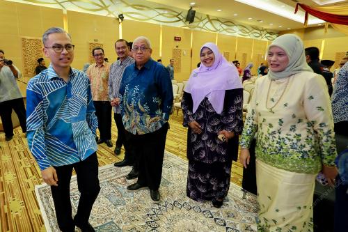 DATUK FAHMI FADZIL
