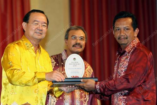 PETER CHIN FAH KUI