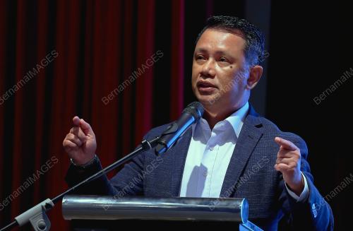 TAN SRI DR MOHAMAD NORZA ZAKARIA