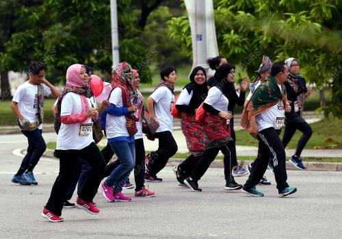 PTJ12_14102017_LARIAN