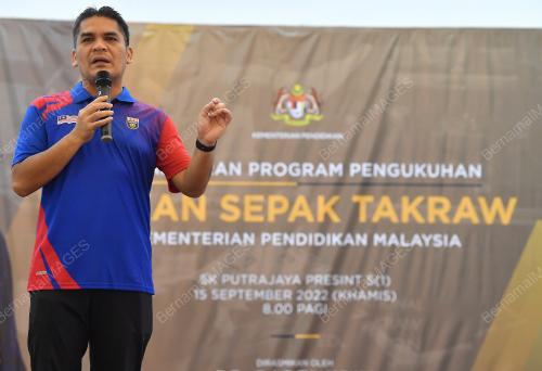 DATUK DR RADZI JIDIN