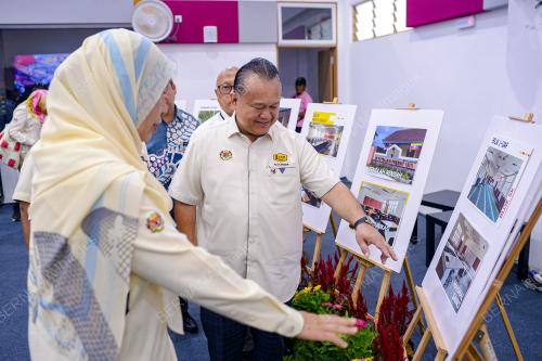 DATUK SERI ALEXANDER NANTA LINGGI