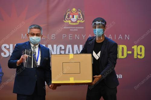 DATUK SERI DR ADHAM BABA