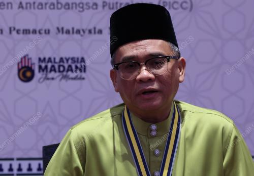 DATUK KIPLI YASSIN