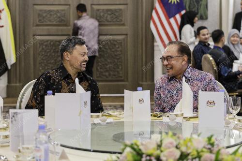 DATUK SERI ANWAR IBRAHIM