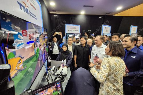 DATUK SERI ANWAR IBRAHIM