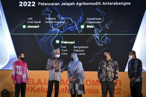 DATUK SERI ISMAIL SABRI YAAKOB