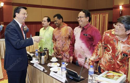 LIOW TIONG LAI