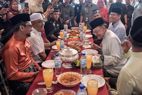 DATUK SERI ANWAR IBRAHIM
