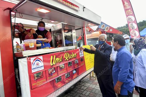 TAN SRI ANNUAR MUSA