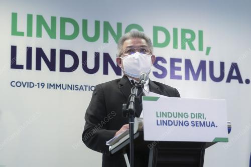 DATUK SERI DR ADHAM BABA