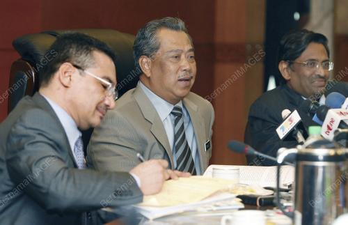MUHYIDDIN YASSIN