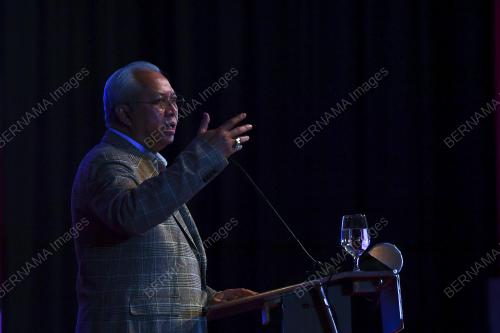 TAN SRI ANNUAR MUSA