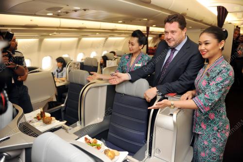 PTJ12_22032016_BUSINESS_CLASS