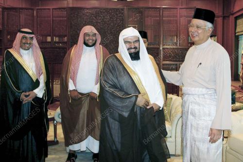 DATUK SERI MOHD NAJIB TUN ABDUL RAZAK