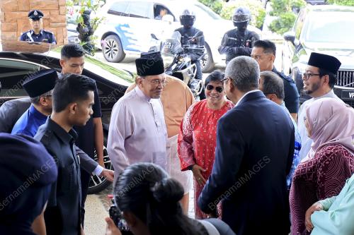DATUK SERI ANWAR IBRAHIM