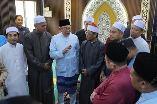 DATUK SERI ANWAR IBRAHIM