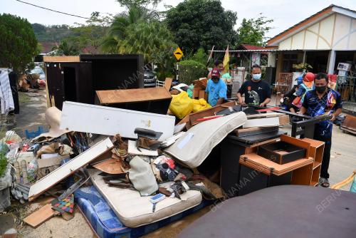 TINJAUAN BANJIR