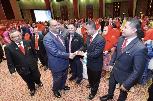 PTJ12_23042015_APC_JPM