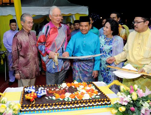 DATUK SERI NAJIB TUN RAZAK