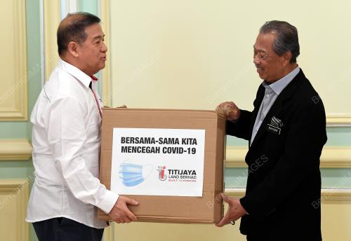 TAN SRI MUHYIDDIN YASSIN