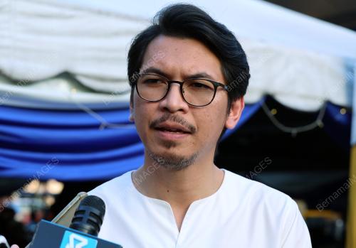 MUHAMMAD KAMIL ABDUL MUNIM