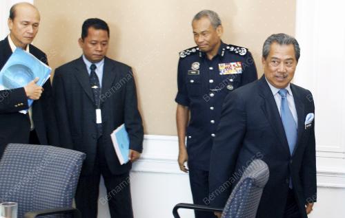 MUHYIDDIN YASSIN