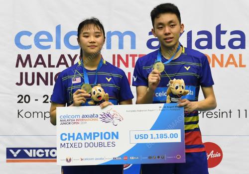 PTJ12_25082019_BADMINTON