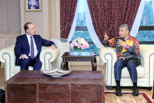 PTJ12_26022015_ZAHID_AUS