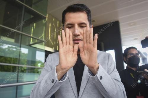 DATUK SERI ALIFF SYUKRI KAMARZAMAN