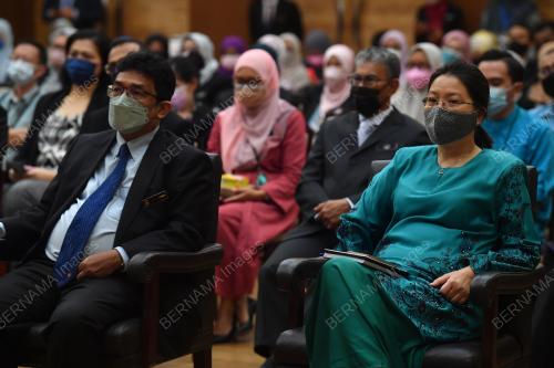 DATUK SERI DR WAN JUNAIDI TUANKU JAAFAR
