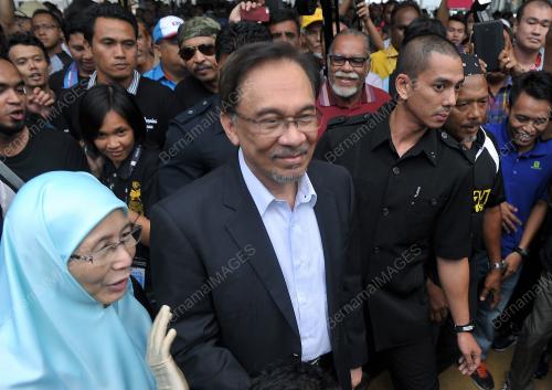 PTJ12_28102014_ANWAR
