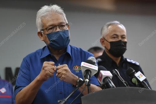 DATUK SERI HAMZAH ZAINUDDIN