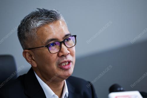 TENGKU DATUK SERI ZAFRUL ABDUL AZIZ